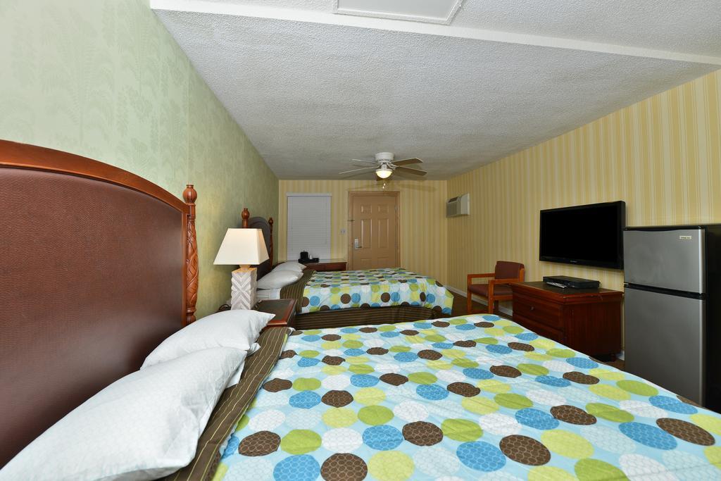 Savannah Inn And Suites Savannah Port Area الغرفة الصورة